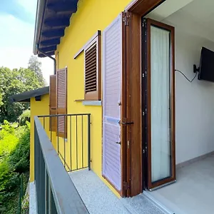 Con Balcone Affascinante A Cadorago Fino Mornasco